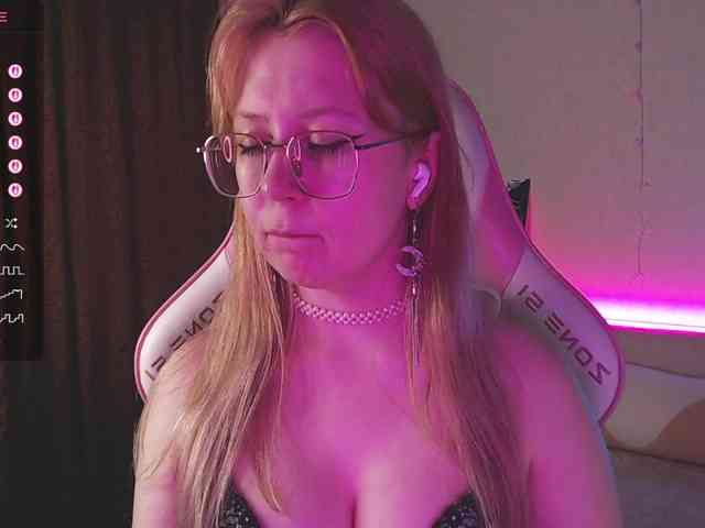 henby_streams webcam