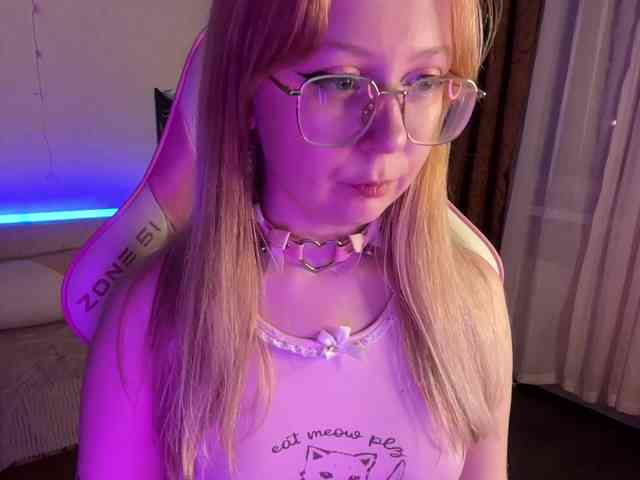 henby_streams webcam