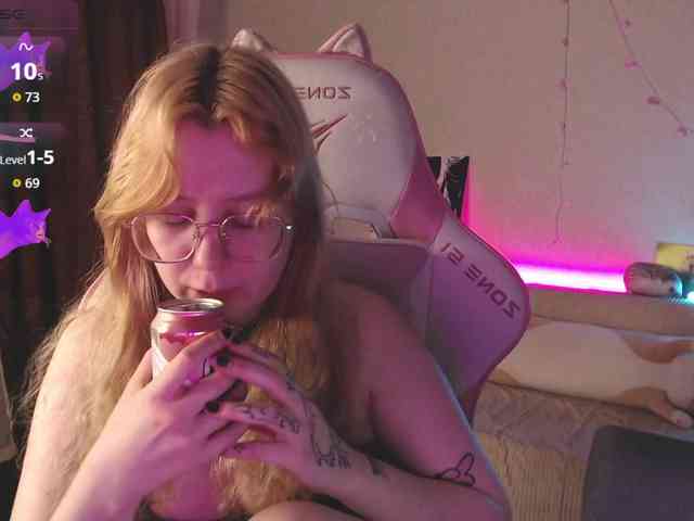 henby_streams webcam