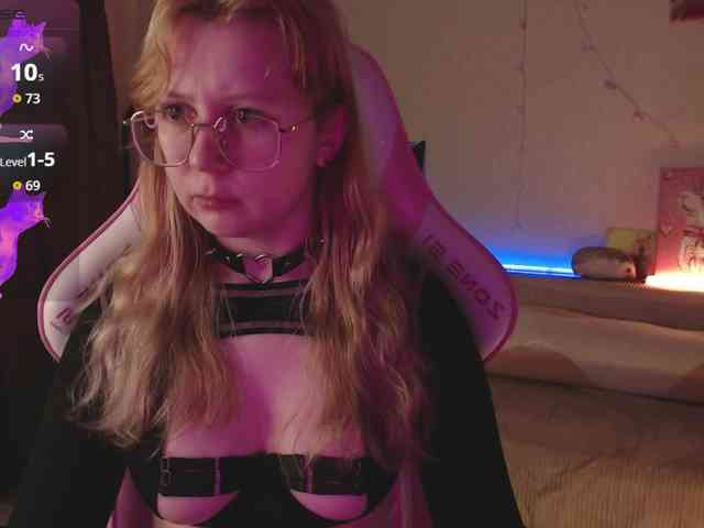 henby_streams webcam