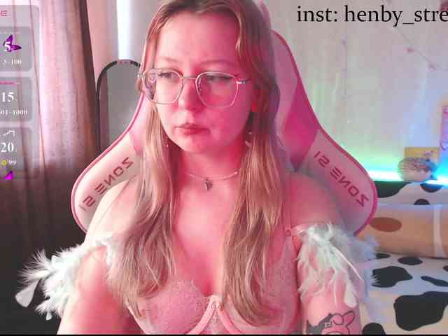 henby_streams webcam