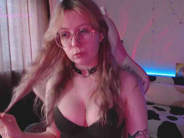 henby_streams webcam