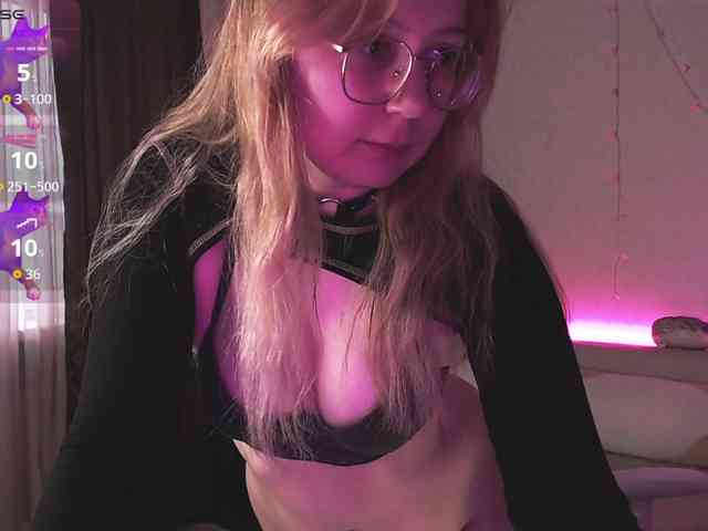 henby_streams webcam