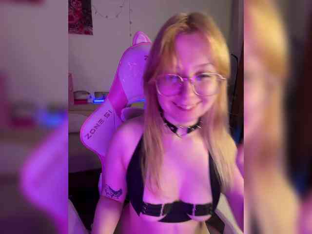 henby_streams webcam