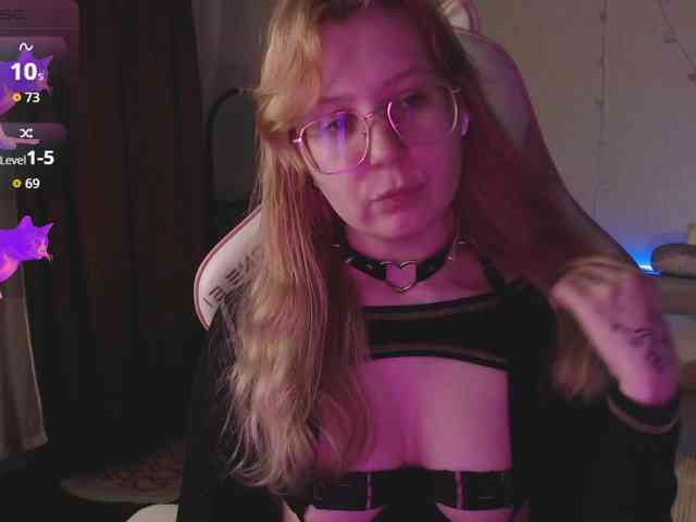 henby_streams webcam