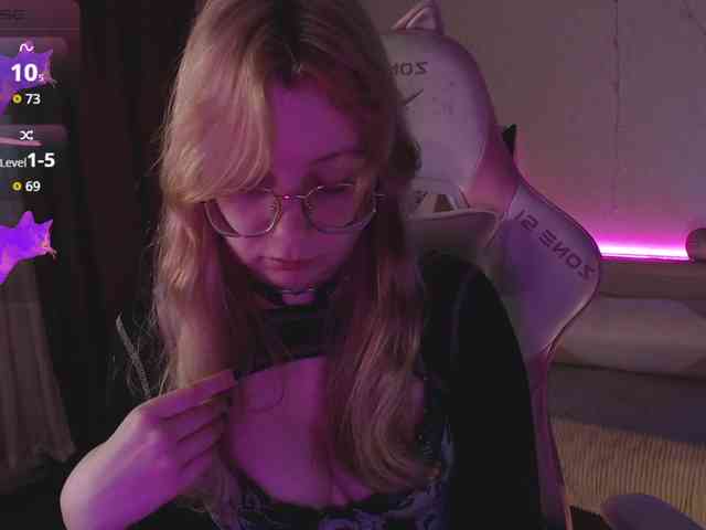 henby_streams webcam