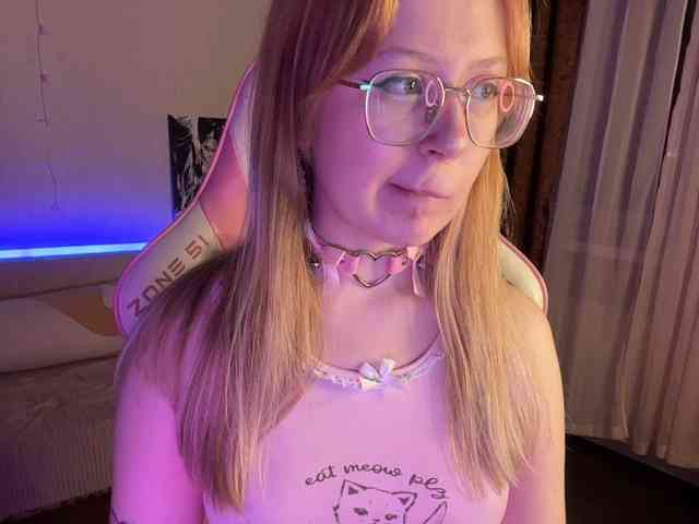 henby_streams webcam