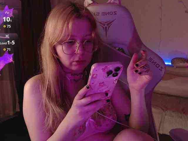 henby_streams webcam