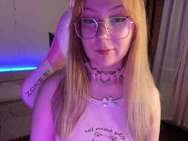 henby_streams webcam