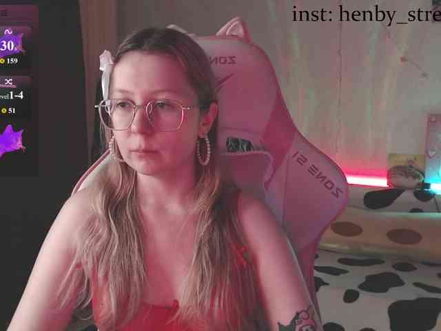henby_streams webcam