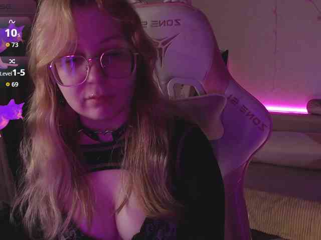 henby_streams webcam