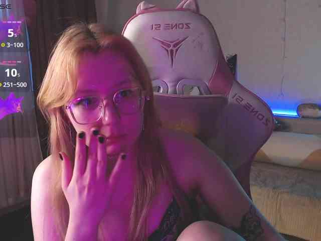 henby_streams webcam
