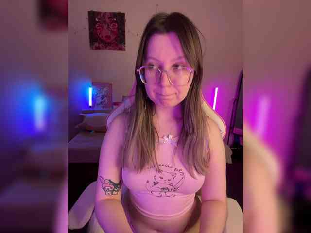 henby_streams webcam