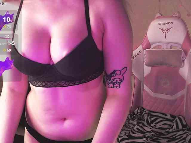 henby_streams webcam