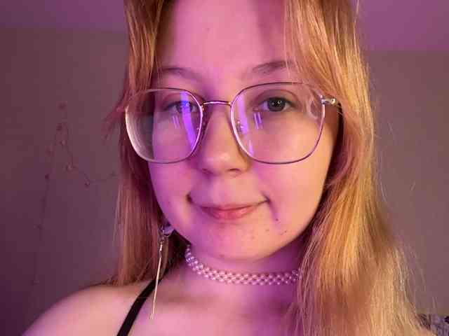 henby_streams webcam
