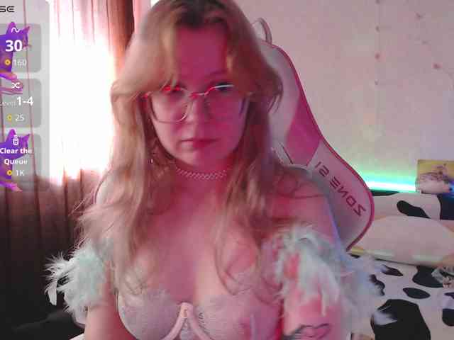 henby_streams webcam