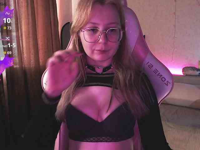 henby_streams webcam