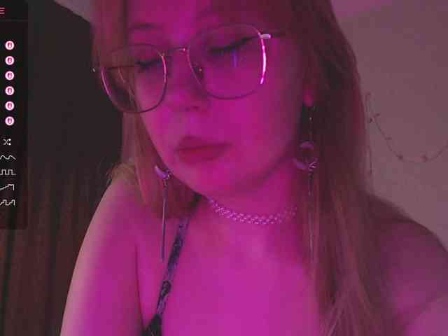 henby_streams webcam