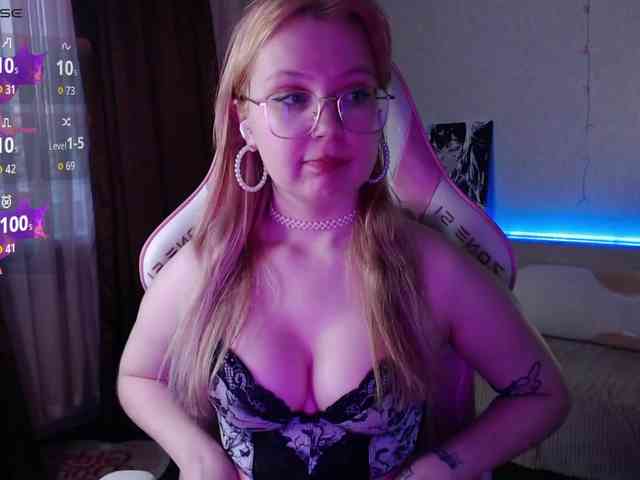 henby_streams webcam