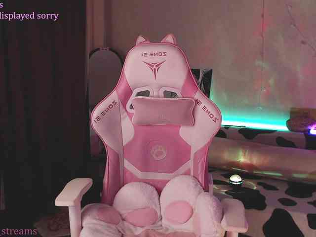 henby_streams webcam