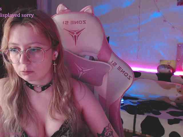 henby_streams webcam