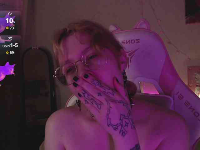 henby_streams webcam
