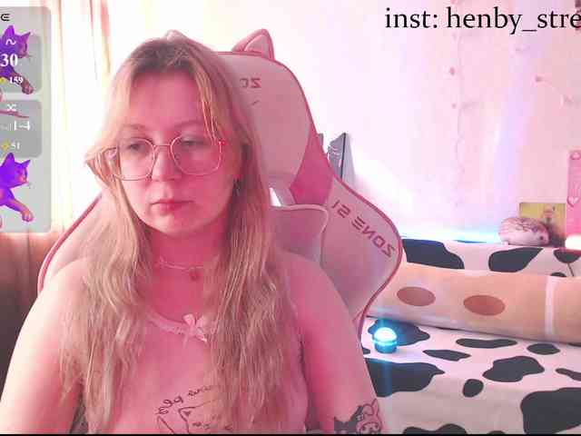 henby_streams webcam