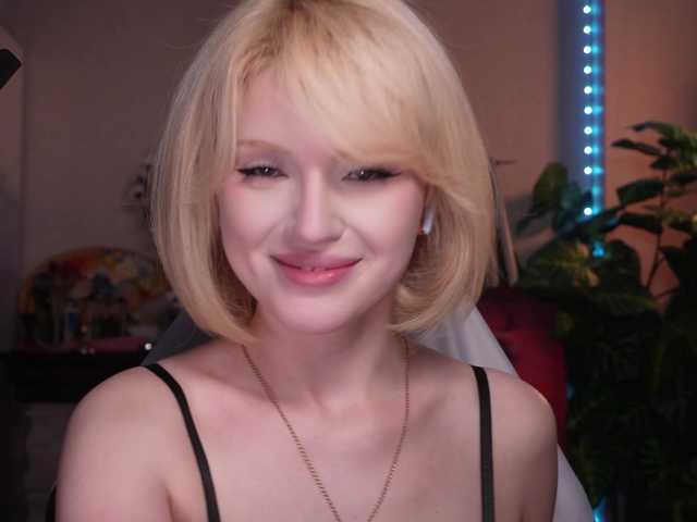 ChristieWade live cam on BongaCams