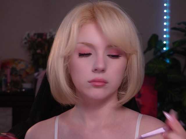 ChristieWade live cam on BongaCams