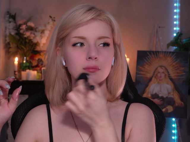 видео ChristieWade