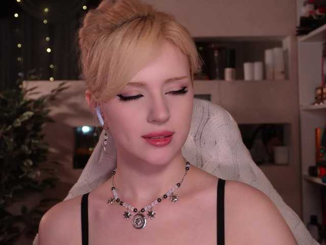 ChristieWade live cam on BongaCams