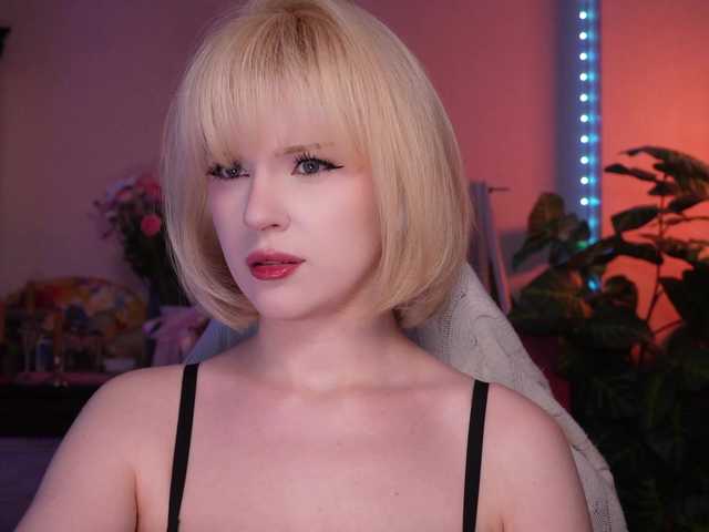 ChristieWade live cam on BongaCams