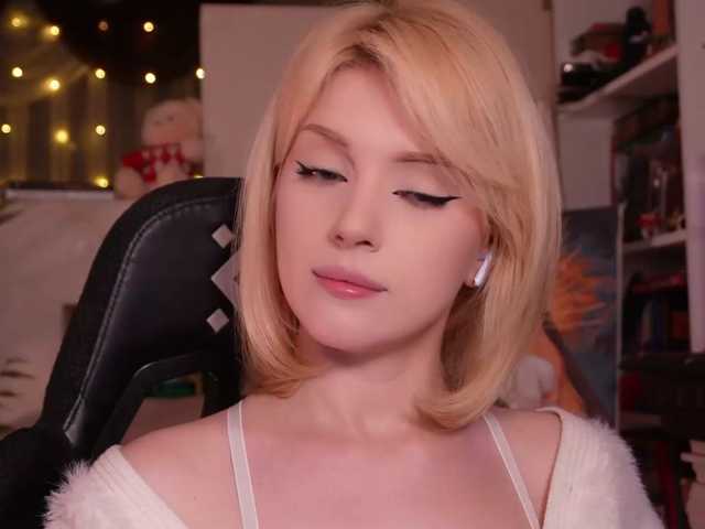 ChristieWade live cam on BongaCams