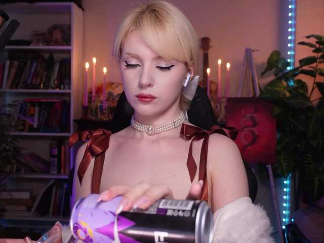 ChristieWade live cam on BongaCams