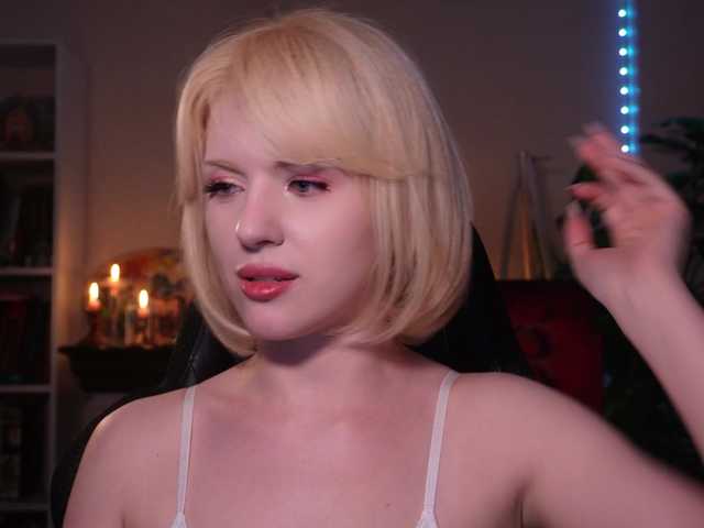 ChristieWade live cam on BongaCams