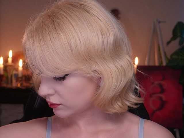 ChristieWade live webcam show