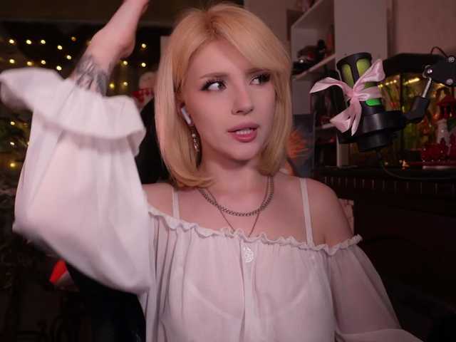 ChristieWade live cam on BongaCams