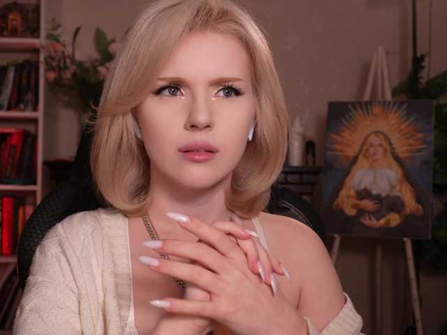 ChristieWade's BongaCams show and profile