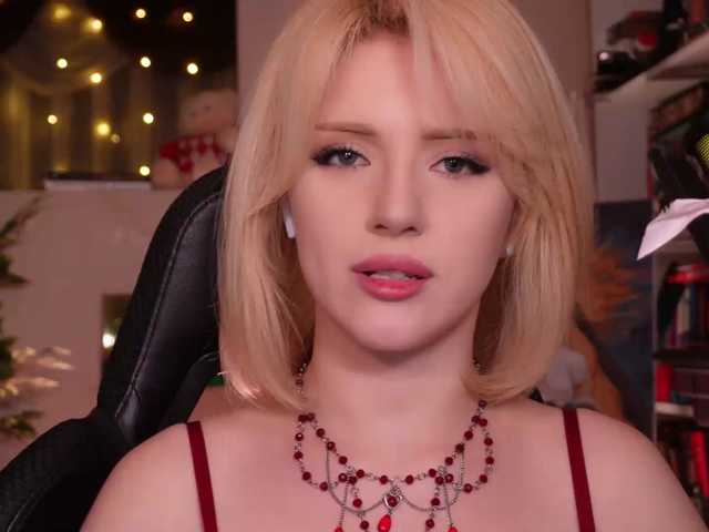 ChristieWade live cam on BongaCams