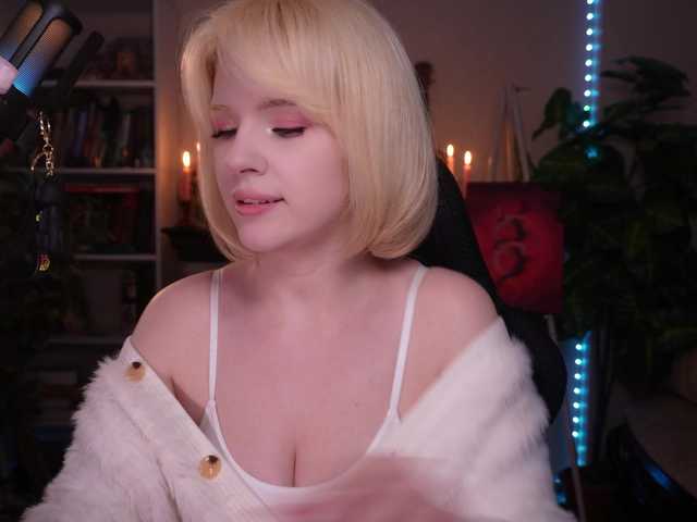 ChristieWade Live Cam on BongaCams