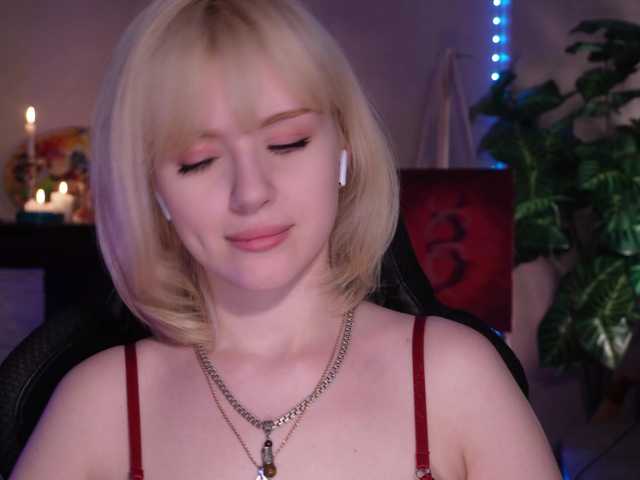 ChristieWade live cam on BongaCams