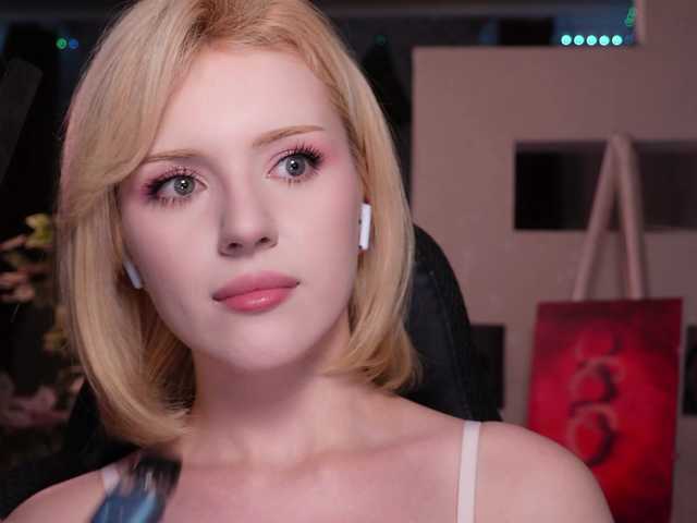 ChristieWade live cam on BongaCams