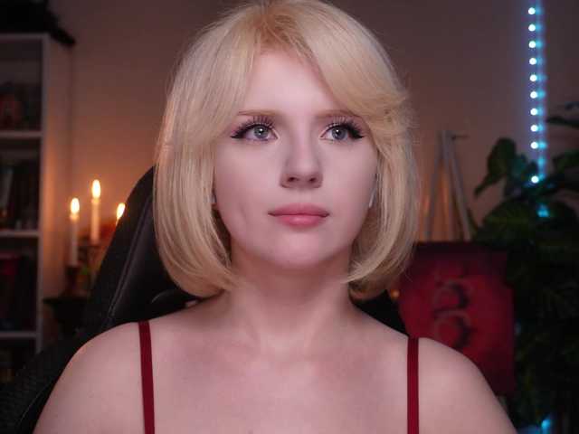 ChristieWade live cam on BongaCams