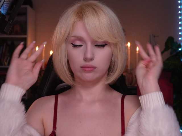 ChristieWade live webcam show