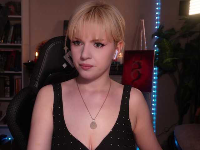 ChristieWade live cam on BongaCams