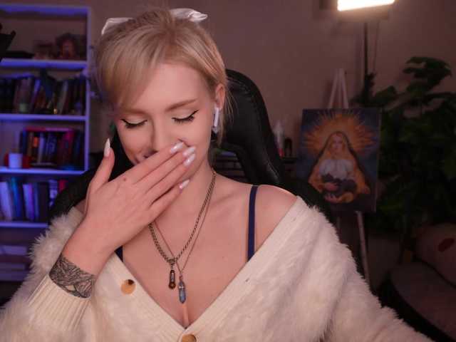 ChristieWade's BongaCams show and profile