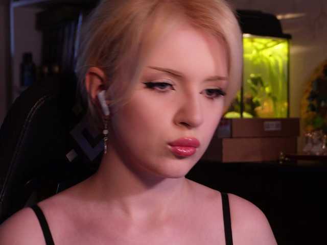 ChristieWade live cam on BongaCams