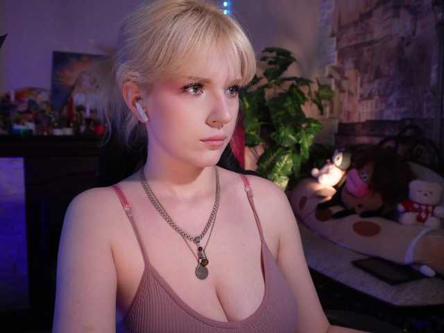 ChristieWade live cam on BongaCams