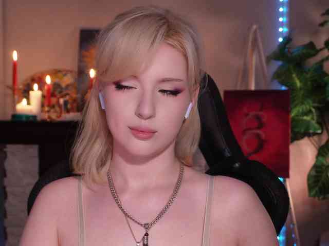 Chris_Foxx webcam