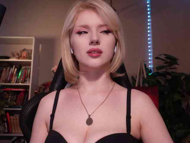 Chris_Foxx webcam